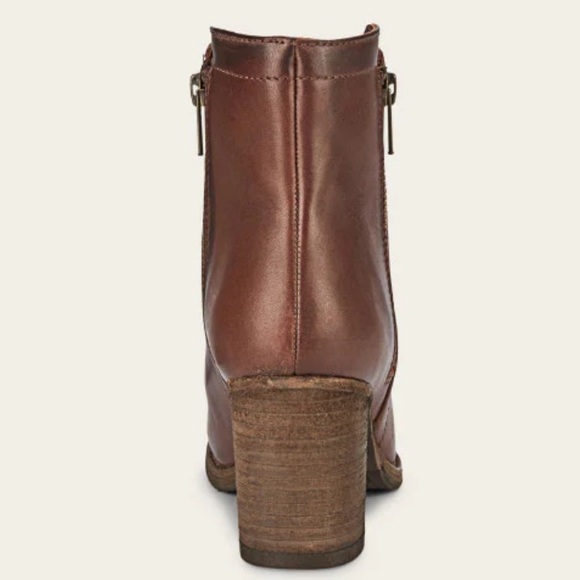 Frye Addie Double Zip Leather Booties - Picture 6 of 16